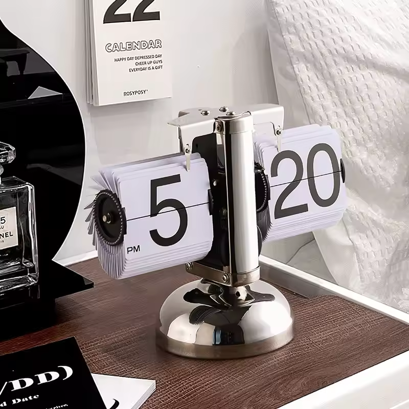 Retro Digital Flip Clock